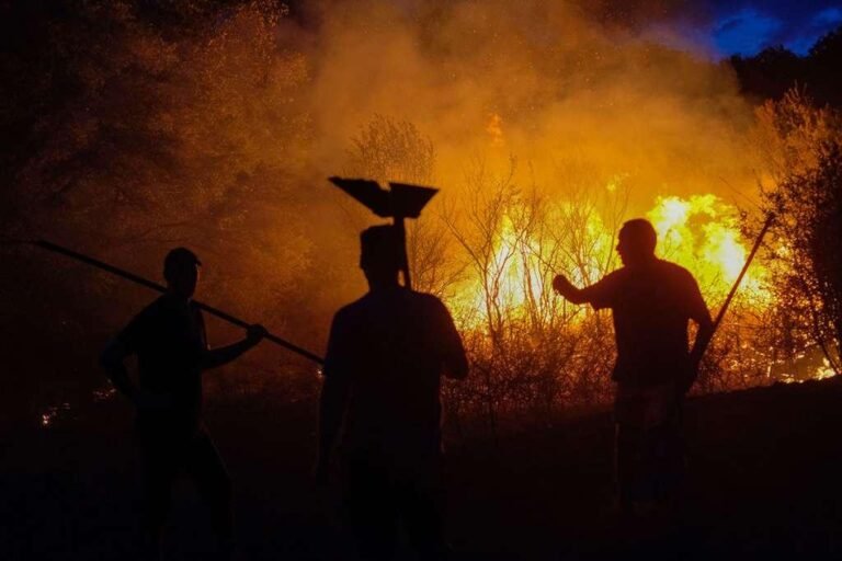 Veliki požar u Ljubuškom: Vatra prijetila kućama, vatrogasci spriječili katastrofu