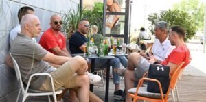 Delegacija RK Izviđač Agram na rukometnom kampu u Omišu