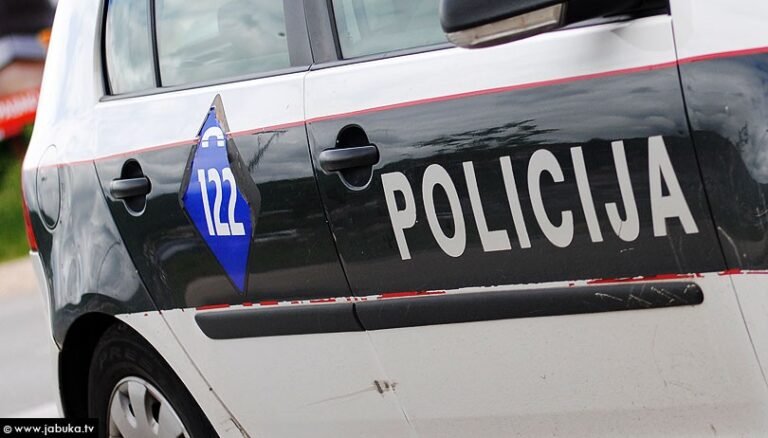 Tri osobe iz Sarajeva opljačkale Namex u Grabu