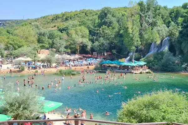 Hedonistički raj Ljubuškog ljeti je smješten uz Trebižat