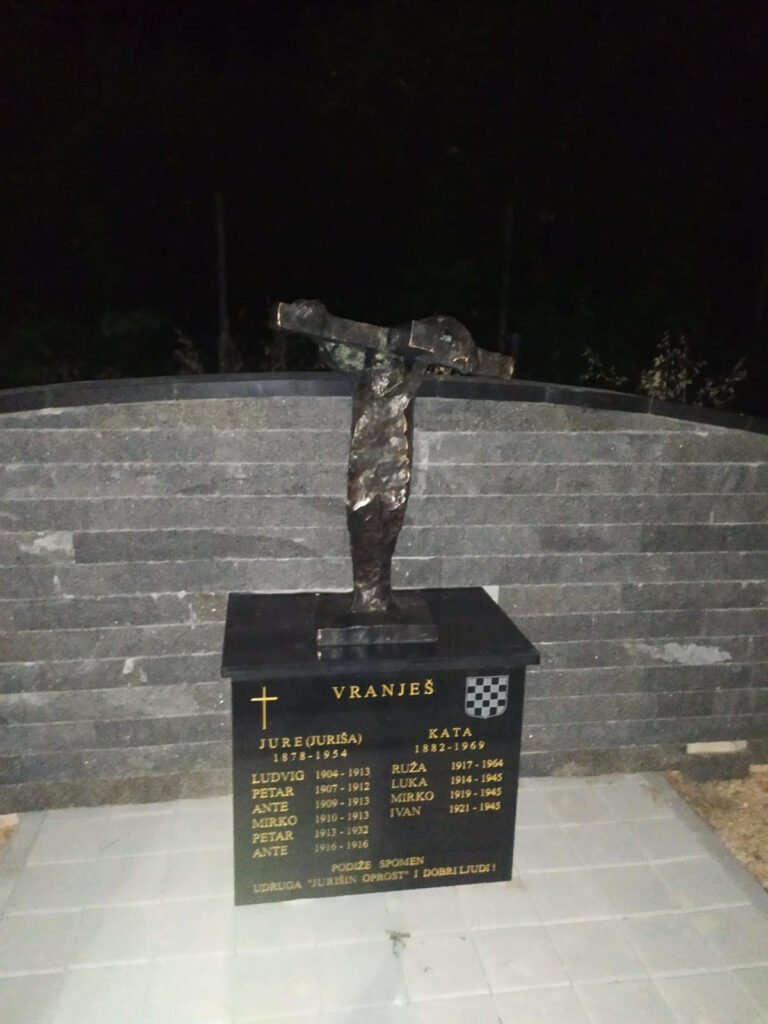 HUMAC: U utorak svečano otvaranje spomenika „Isus sa križem“