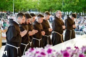 Sedmorica franjevaca položila doživotne zavjete, među njima i fra Franjo Brbor
