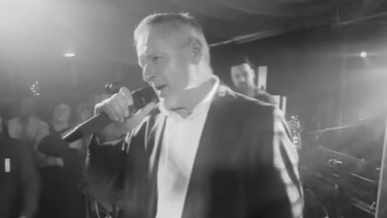 “Kad ti striko zapjeva…” Thompson na vjenčanju nećakinje izveo svoj veliki hit