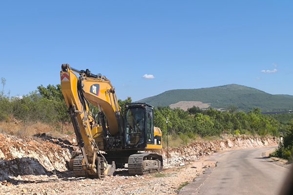 Od ponedjeljka izmjena režima prometa zbog izvođenja radova na cesti Vitaljina – Žabar